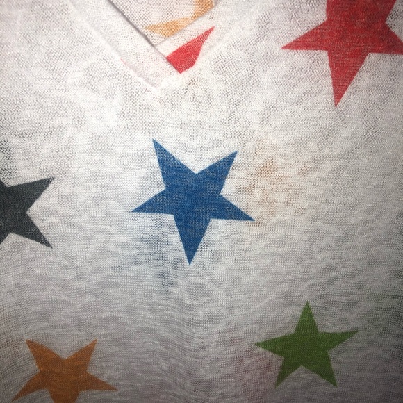 Bishop Street Apparel by Ken & Cody Star Top - Picture 2 of 3